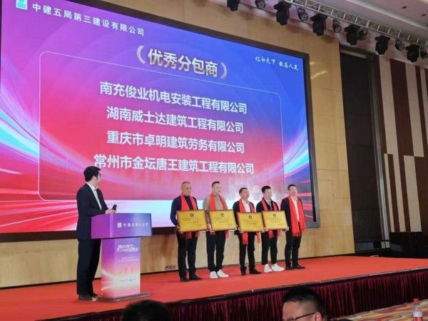 湖南風(fēng)管,長(cháng)沙風(fēng)管,長(cháng)沙風(fēng)管加工,長(cháng)沙鍍鋅風(fēng)管,長(cháng)沙不銹鋼風(fēng)管